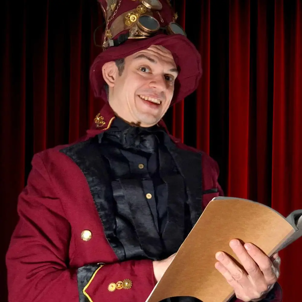 Marco Faller verbindet Zauberei mit Theater.